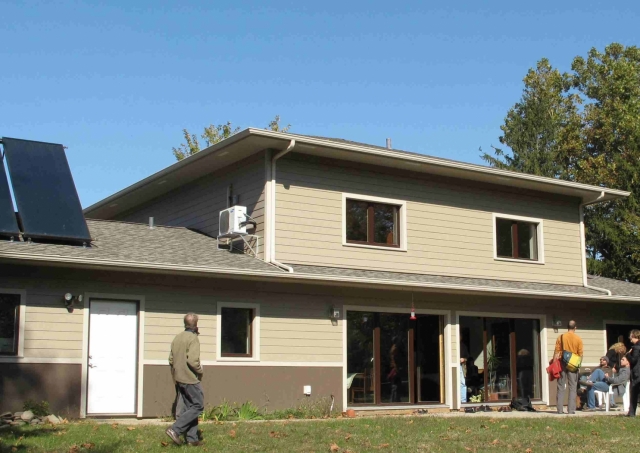 Every House Needs Roof Overhangs - GreenBuildingAdvisor